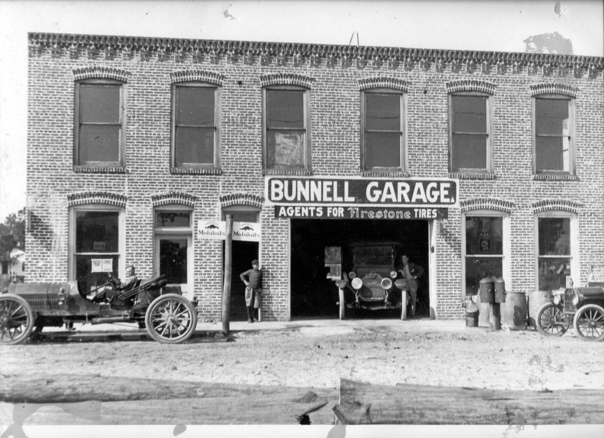 Bunnell Garage